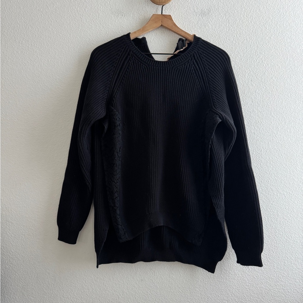 N.21 Black Jumper Sweater with Lace and Open Sides